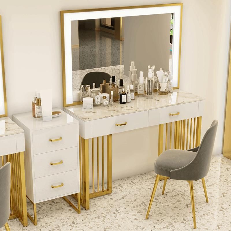 طاولة مكياج فاخرة للمتاجر الاح - مراجعة Beauty Makeup Stores وسعره