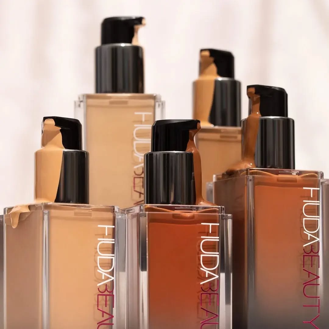 كريم أساس فوكسفيلتر لومينوس ما - مراجعة Huda Beauty Makeup Bag وسعره