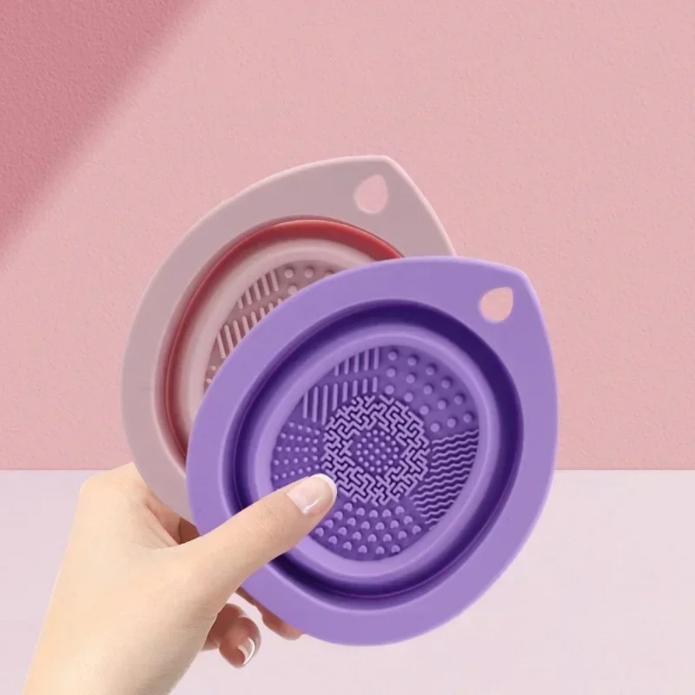 وعاء تنظيف فرش المكياج من السي - مراجعة Cosmetic Sponge وسعره